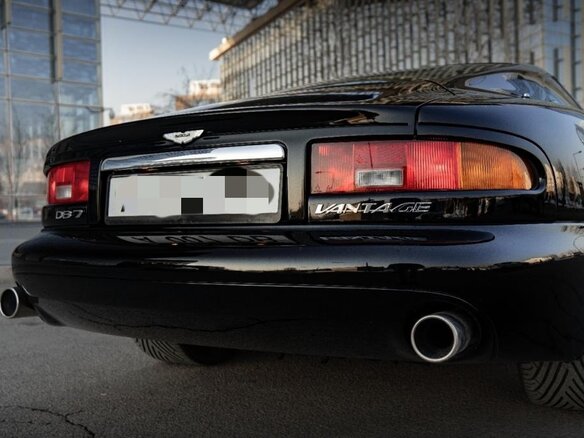 2003 Aston Martin DB7 Vantage I Рестайлинг, чёрный - вид 3