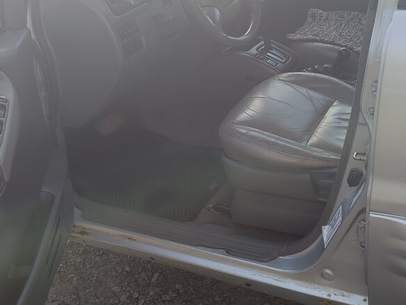 2001 Chevrolet Tracker II, серебристый - вид 2