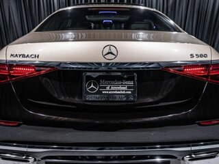 2022 Mercedes-Benz Maybach S-Класс 580 II (Z223), чёрный, 22208498 рублей, вид 4