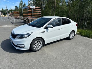 2015 Kia Rio III Рестайлинг, белый, 1500000 рублей, вид 1