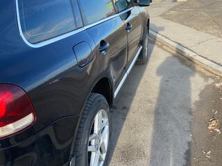 2009 Volkswagen Touareg I Рестайлинг, чёрный, 1440000 рублей, вид 4
