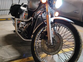 2007 Honda Shadow 750, серебристый, 450000 рублей, вид 2