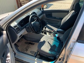 2005 Kia Cerato I, серебристый, 350000 рублей, вид 5