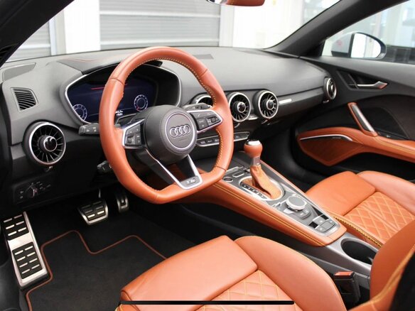 2019 Audi TT 45 TFSI III (8S) Рестайлинг, серый, 5499999 рублей - вид 5