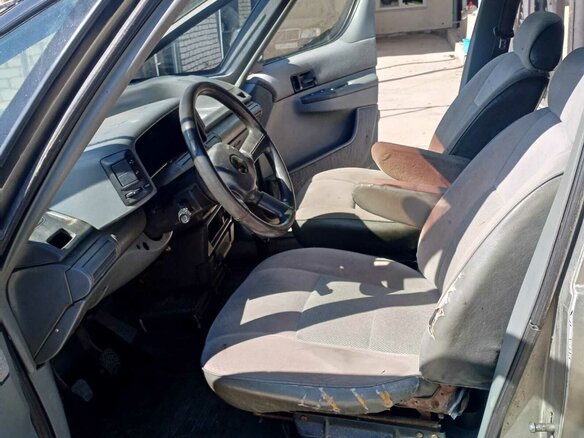1990 Oldsmobile Silhouette I, серый, 140000 рублей - вид 5