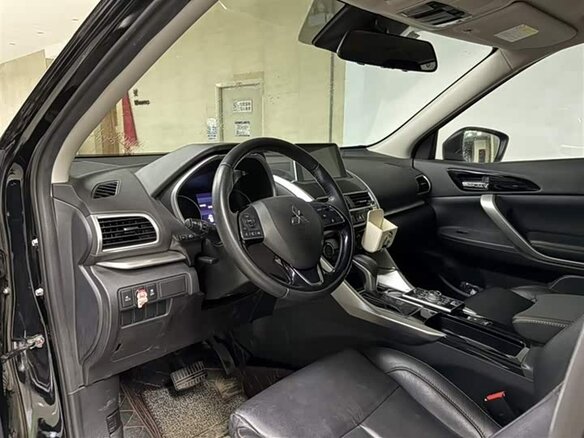 2019 Mitsubishi Eclipse Cross I, чёрный, 1620000 рублей - вид 4
