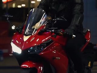 2016 Yamaha YZF-R3, красный, 480000 рублей, вид 1