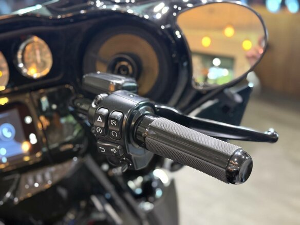 2022 Harley-Davidson Street Glide Special, чёрный, 2650000 рублей - вид 15