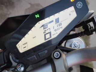 2014 Yamaha MT-09 (FZ-09), оранжевый, 699000 рублей, вид 3