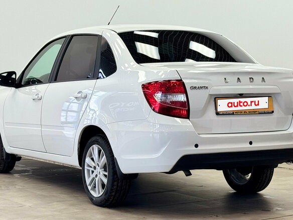 2025 Lada (ВАЗ) Granta I Рестайлинг, белый - вид 2