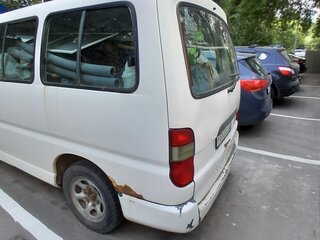 2002 Toyota HiAce XH10, белый, 425000 рублей, вид 4