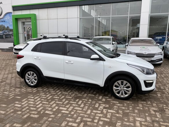 2018 Kia Rio X-Line IV, белый - вид 3