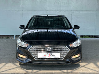 2017 Hyundai Solaris II, чёрный, 1075000 рублей, вид 4