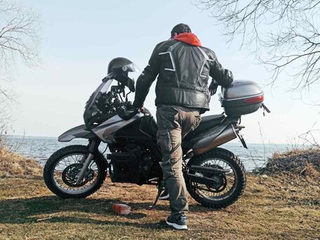 2007 Aprilia Pegaso 650 Trail, серый, 400000 рублей, вид 3