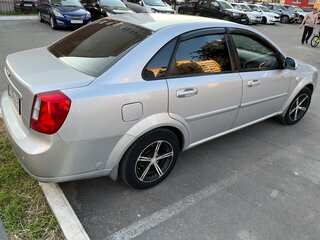 2007 Chevrolet Lacetti I, серый, 600000 рублей, вид 4