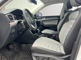 2023 Volkswagen Tayron I Рестайлинг, белый, 1810000 рублей, вид 5