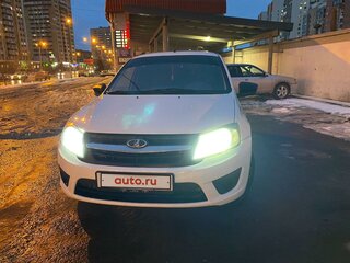 2015 Lada (ВАЗ) Granta I, белый, 390000 рублей, вид 1