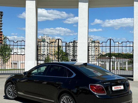 2020 Kia K900 II, чёрный, 3200000 рублей - вид 3