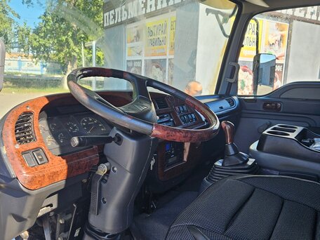 2013 Foton Auman BJ10xx, синий, 1700000 рублей, вид 2