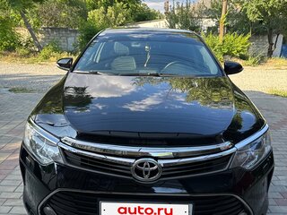 2015 Toyota Camry VII (XV50) Рестайлинг, чёрный, 2099000 рублей, вид 1