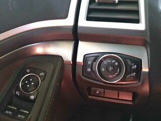 2014 Ford Explorer Sport V, белый, 2650000 рублей, вид 4