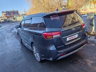 2017 Kia Carnival III, серый, 2900000 рублей, вид 3