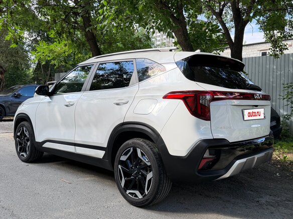 2022 Kia Seltos I Рестайлинг, белый, 3300000 рублей - вид 5
