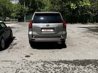 2019 Toyota Land Cruiser Prado 150 Series Рестайлинг 2, коричневый, 6000000 рублей, вид 2