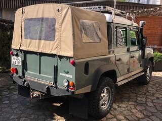 2011 Land Rover Defender 110 I Рестайлинг, зелёный, 2500000 рублей, вид 3