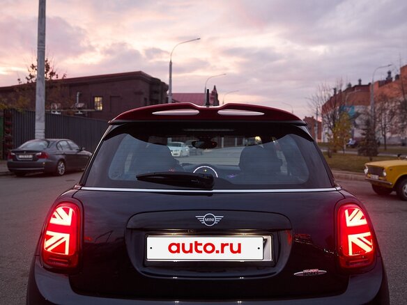 2019 Mini Hatch JCW III (F55/F56) Рестайлинг, синий, 2600000 рублей - вид 25
