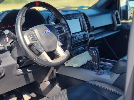 2018 Ford F-150 Raptor SuperCrew Raptor XIII, белый, 6300000 рублей, вид 3