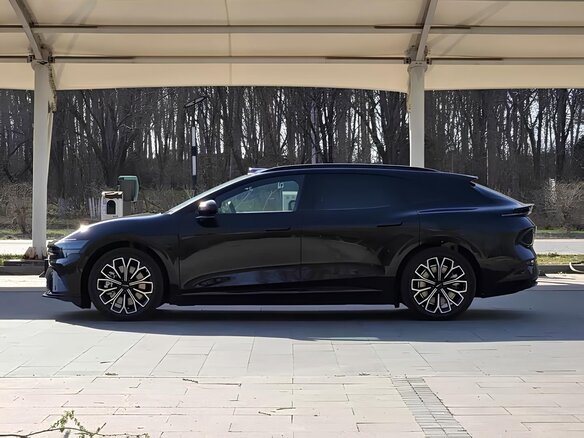 2026 Zeekr 007 GT 103 kWh, чёрный, 7750000 рублей - вид 3