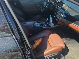 2016 BMW 5 серии Long 520Li VI (F10/F11/F07) Рестайлинг, чёрный, 2000000 рублей, вид 4