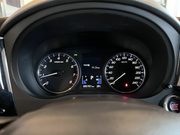 2018 Mitsubishi Outlander III Рестайлинг 3, чёрный, 1890000 рублей - вид 10