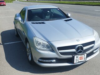 2011 Mercedes-Benz SLK-Класс 200 III (R172), серебристый, 1700000 рублей, вид 3