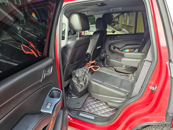 2016 Chevrolet Tahoe IV, красный, 3500000 рублей - вид 18