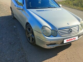 2002 Mercedes-Benz C-Класс 200 II (W203), белый, 450000 рублей, вид 3