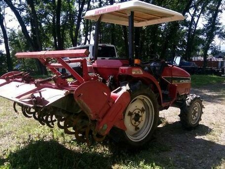 2009 Mitsubishi MT-205, красный, 650000 рублей, вид 4