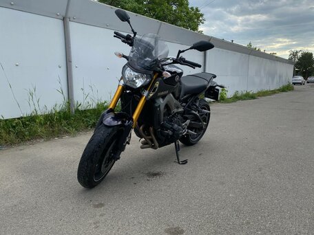 2016 Yamaha MT-09 (FZ-09), чёрный, 680000 рублей, вид 2
