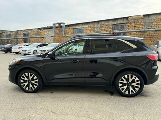 2020 Ford Escape IV, чёрный, 2140000 рублей, вид 2