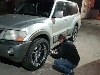2003 Mitsubishi Pajero III Рестайлинг, серебристый, 1200000 рублей, вид 2