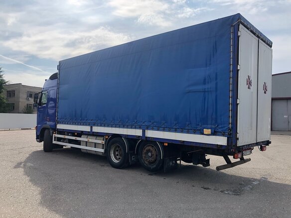 2006 Volvo FH, синий, 5555000 рублей - вид 4
