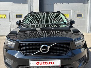 2018 Volvo XC40 I, чёрный, 2900000 рублей, вид 2
