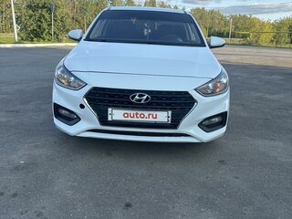 2019 Hyundai Solaris II, белый, 1420000 рублей, вид 2
