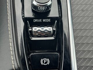 2019 Volvo XC90 B5 II Рестайлинг 1, серый, 4915000 рублей, вид 3