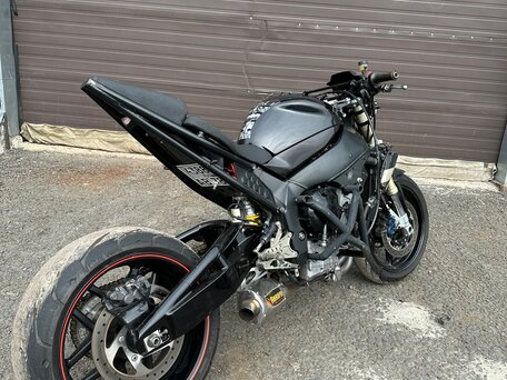 1999 Yamaha YZF-R1, чёрный, 350000 рублей, вид 3