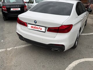 2018 BMW 5 серии 520d xDrive VII (G30/G31/G38), белый, 4000000 рублей, вид 4