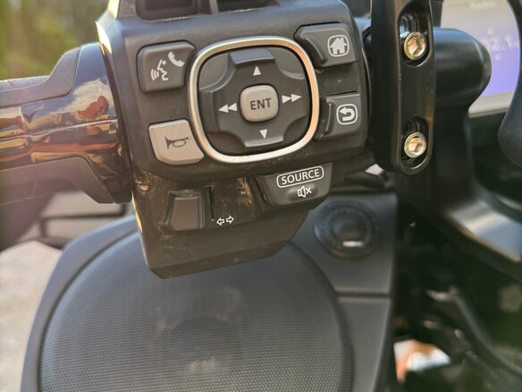 2018 Honda GL 1800 Gold Wing, коричневый, 1840000 рублей - вид 18