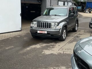 2011 Jeep Cherokee IV (KK), серый, 2500000 рублей, вид 3