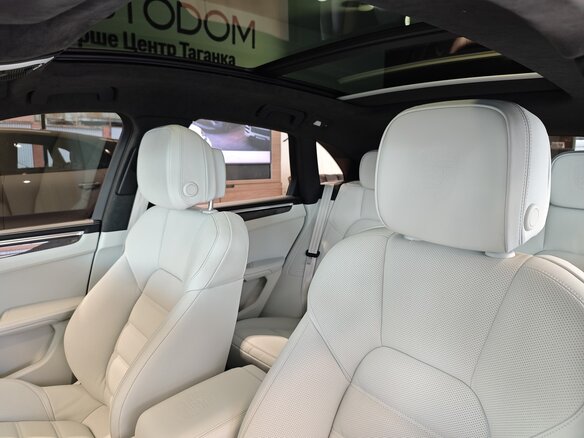 2025 Porsche Macan I Рестайлинг 2, серый, 13940000 рублей - вид 22